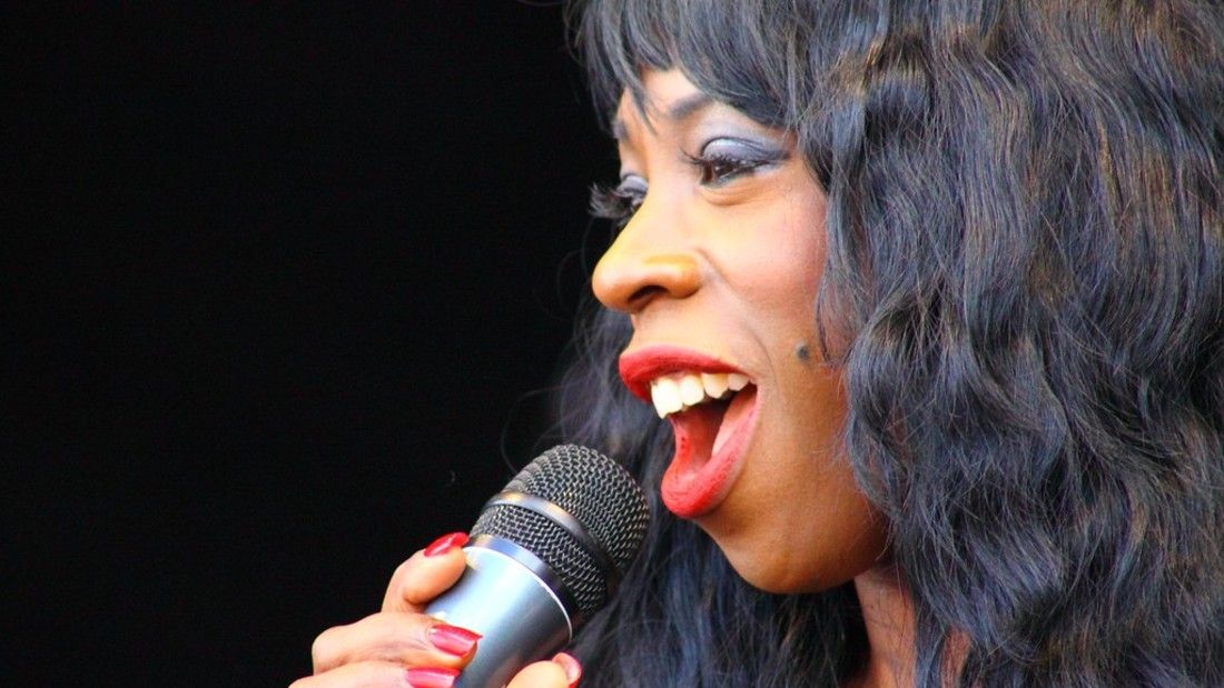 Heather Small