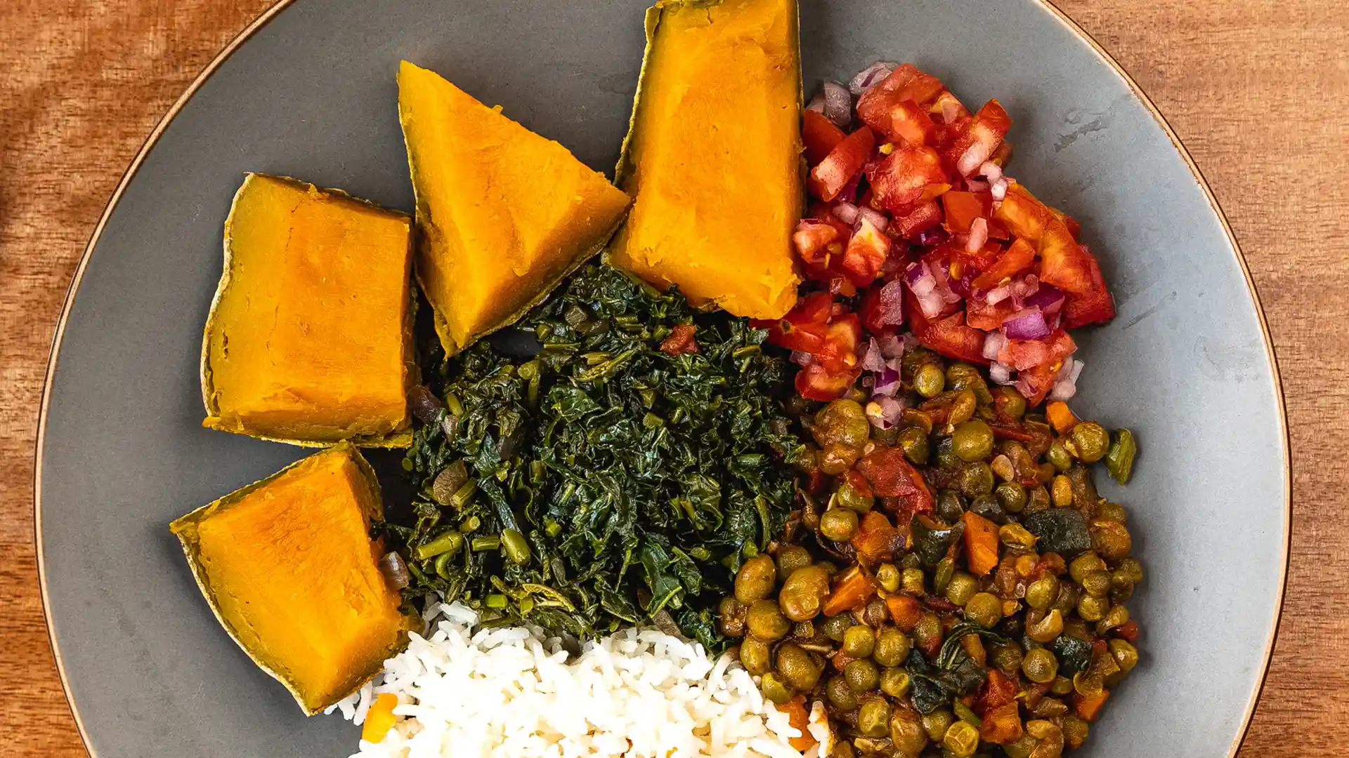 Day 1: Lunch – Pumpkin, Peas, Rice, Greens and Kachumbali